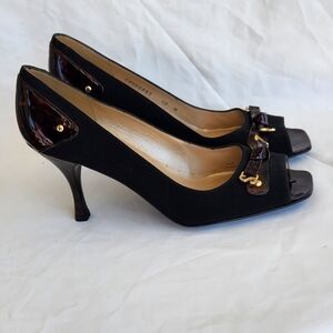 Stuart Weitzman Leather, Bow Peep Toe, 3”‎ Heel